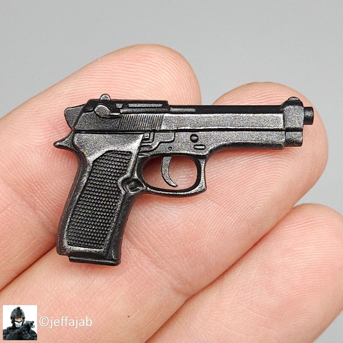 1:6 scale Hot Toys DEVGRU M9 Pistol for 12" Figures PMC CIA Army