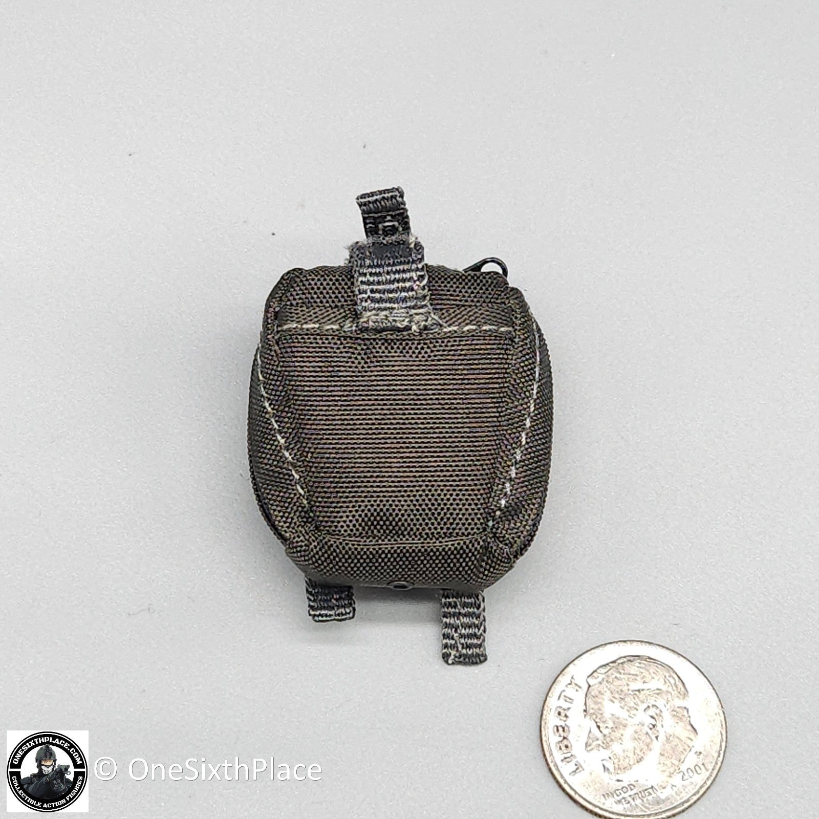 1:6 scale Easy & Simple ZERT Juggernaut Sully Gray Medic IFAK Pouch (x1)