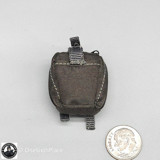 1:6 scale Easy & Simple ZERT Juggernaut Sully Gray Medic IFAK Pouch (x1)