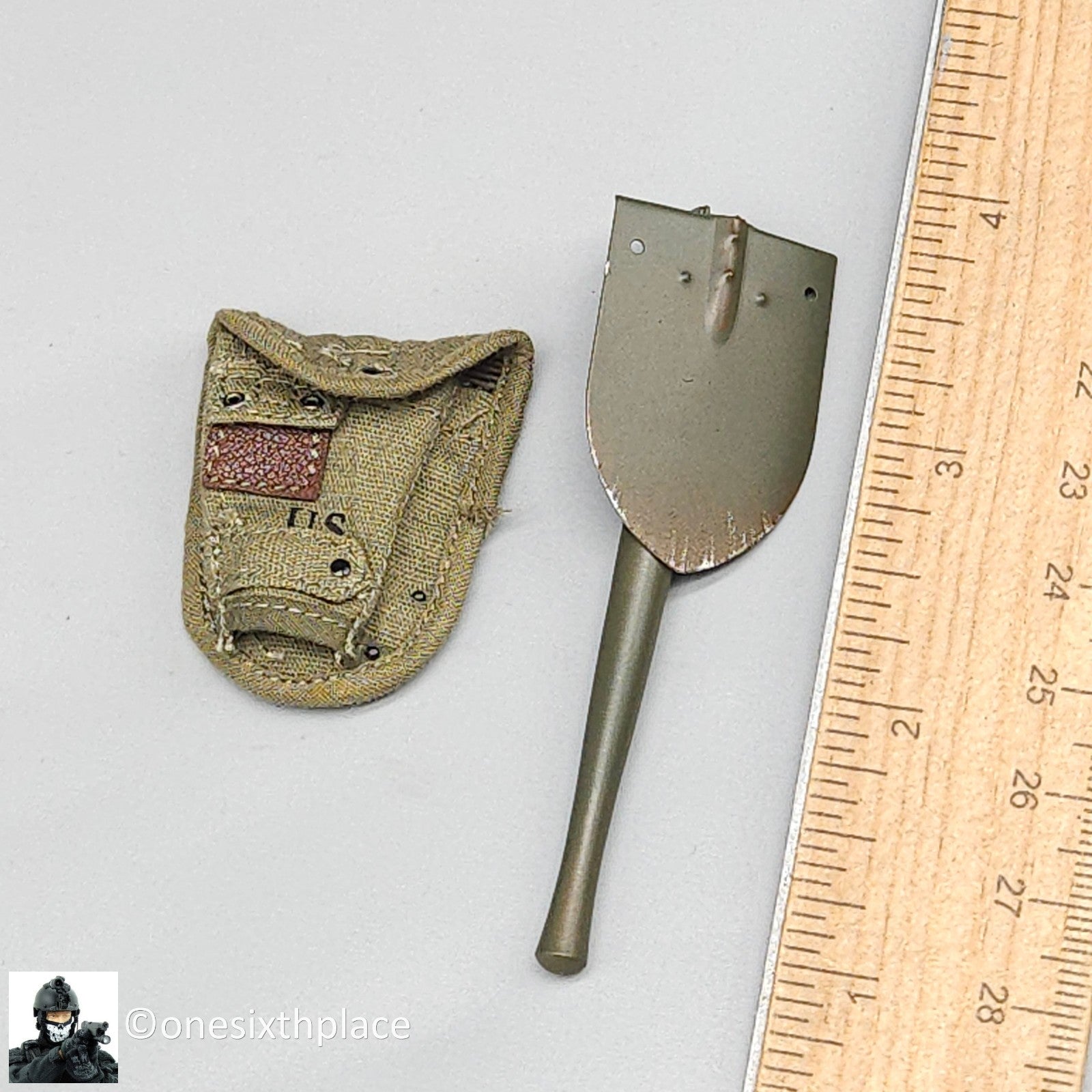 1:6 scale Ujindou Vietnam US Army 25th Infantry Division Metal Shovel w/ Cover