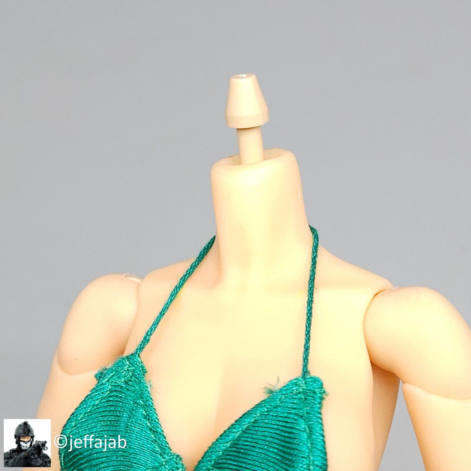 1:6 Triad Toys Otaku 1.2 Brunette Female Head Sculpt for 12" Figures