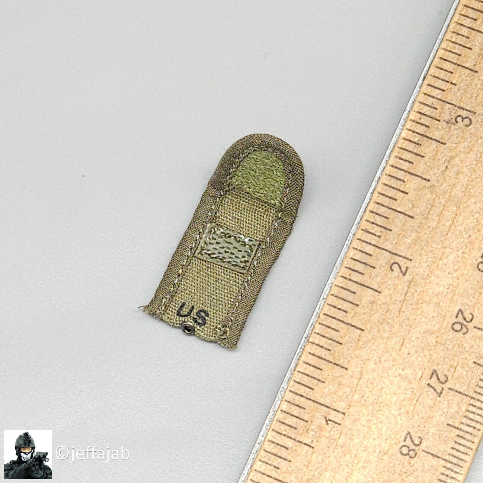 1:6 scale Ujindou Vietnam MACV-SOG Cross-Border Operation First Aid Pouch