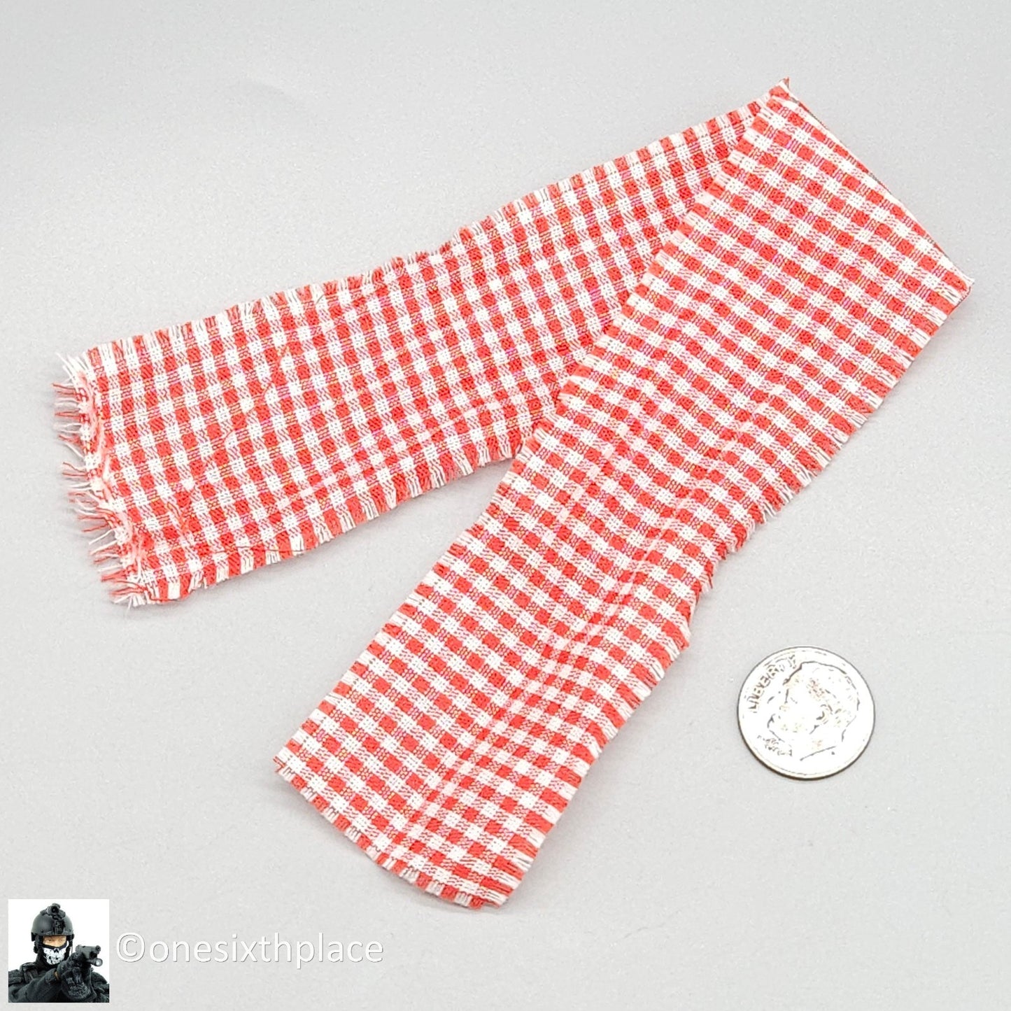 1:6 scale BBI Delta Force Striker Red Checkered Scarf for 12" Figures