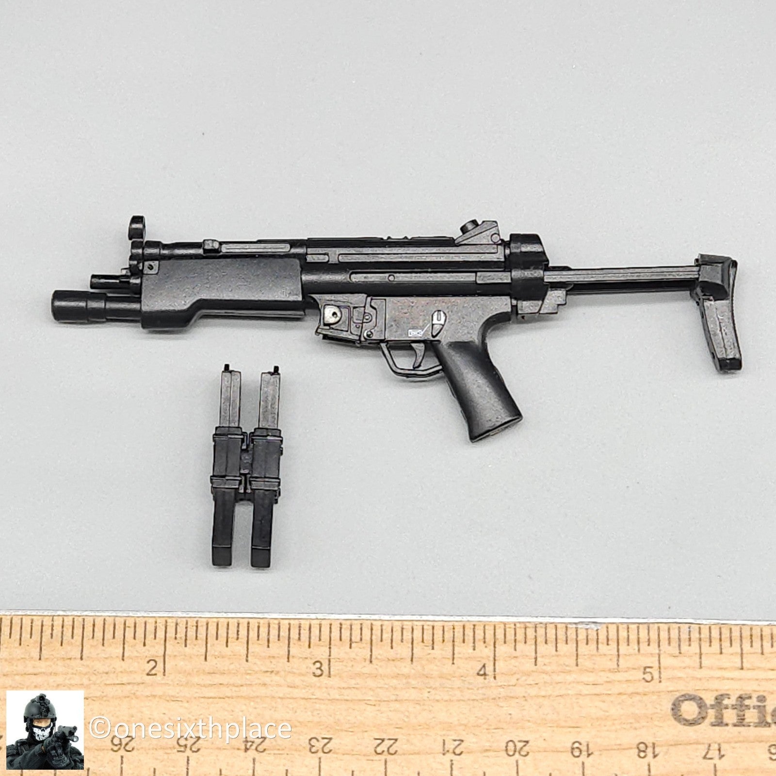 1:6 scale Pattiz Toys SWAT MP5 Submachine Gun for 12" Figures
