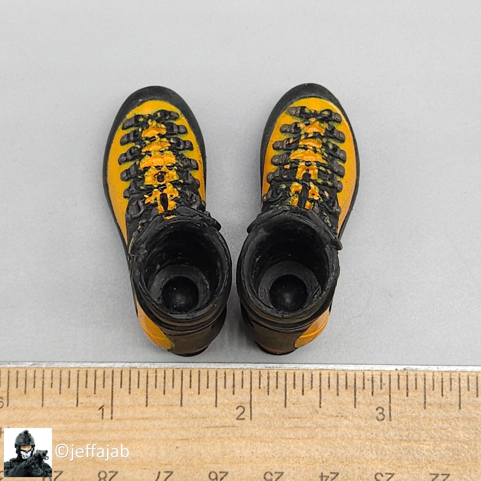 1:6 Hot Toys Special Forces Mountain Ops Sniper Cold Weather Boots  12" Figure