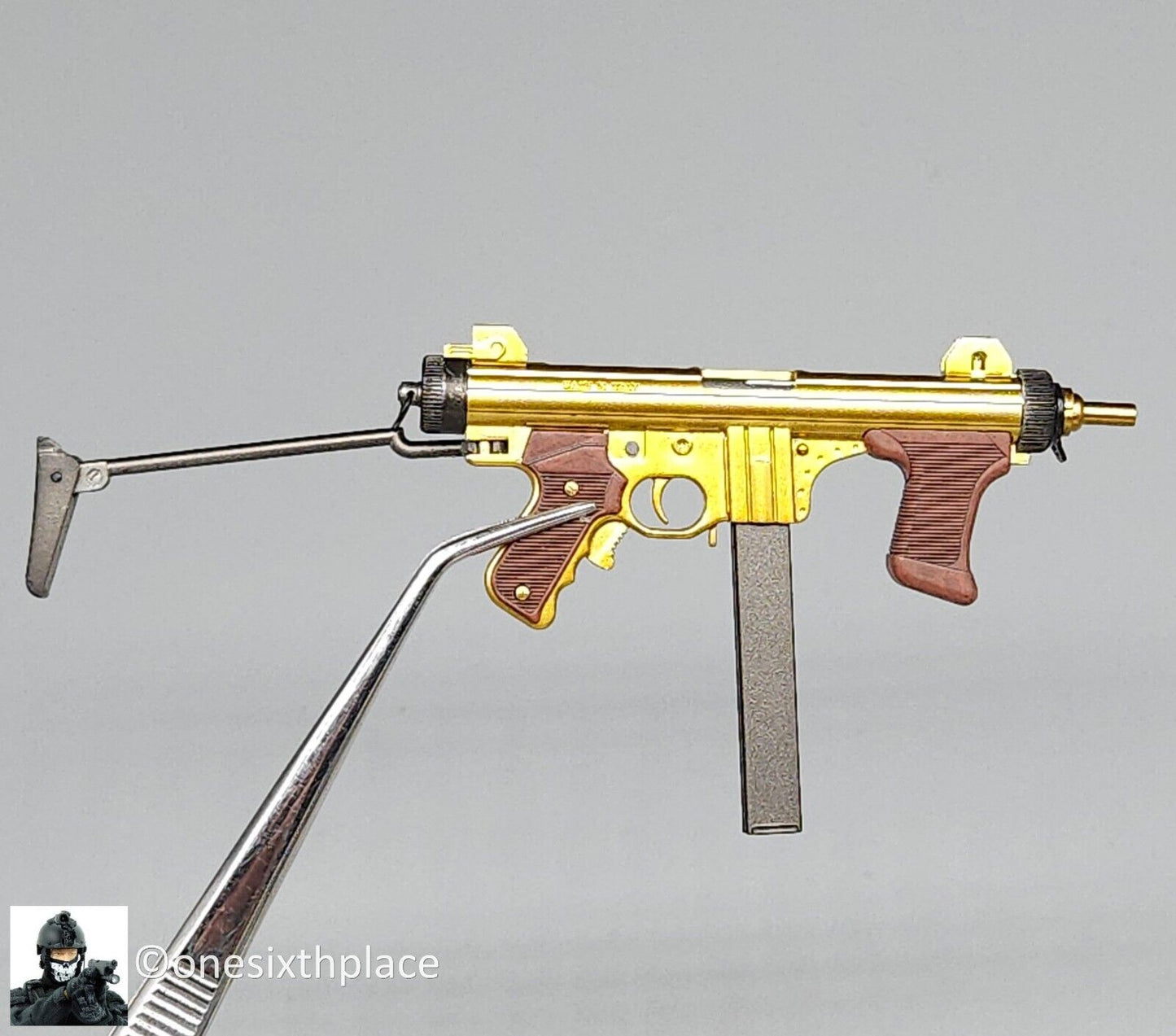 1:6 DamToys Gangster's Kingdom Diamond Angelo Gold Beretta Submachine Gun