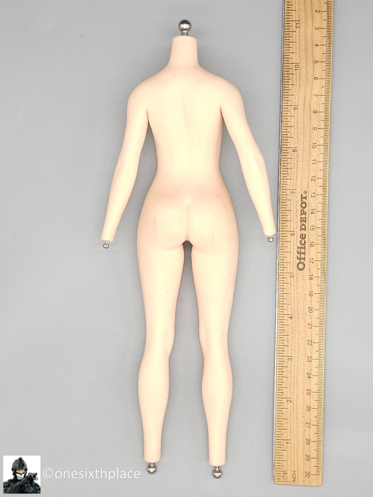 1:6 TBLeague PL2022-202B Hell’s Messenger Silver Female Body (Pale) 12" Figures