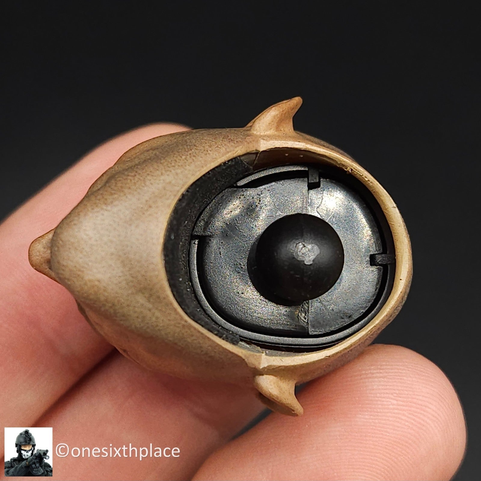 1:6 scale Hot Toys Deadpool 2 Cable Josh Brolin Light Up Head Sculpt MMS583