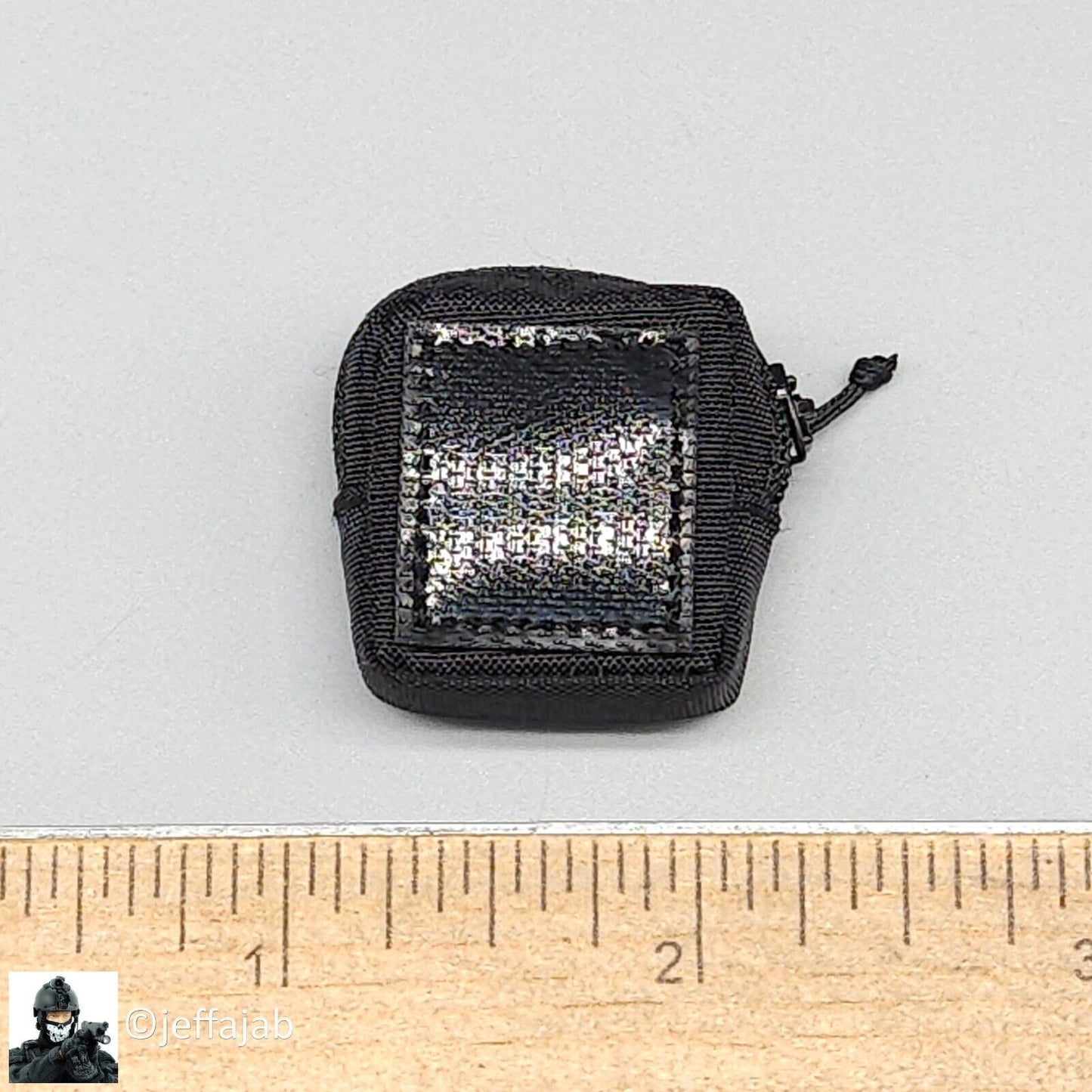 1:6 KSToys Doomsday Guardian Black Utility Pouch w/ SAS Patches for 12" Figures