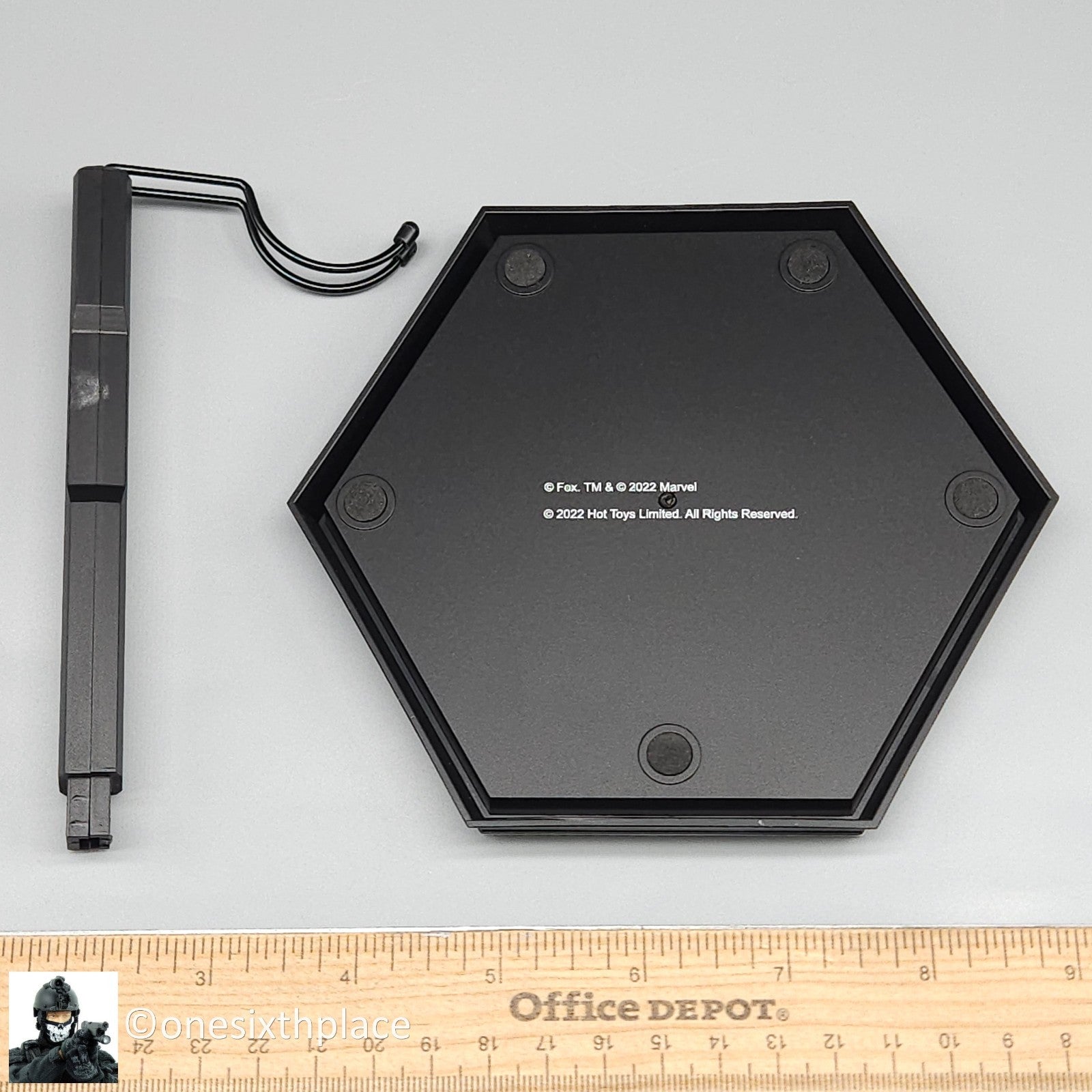 1:6 scale Hot Toys Deadpool 2 Cable Display Stand Base for 12" Figures MMS583