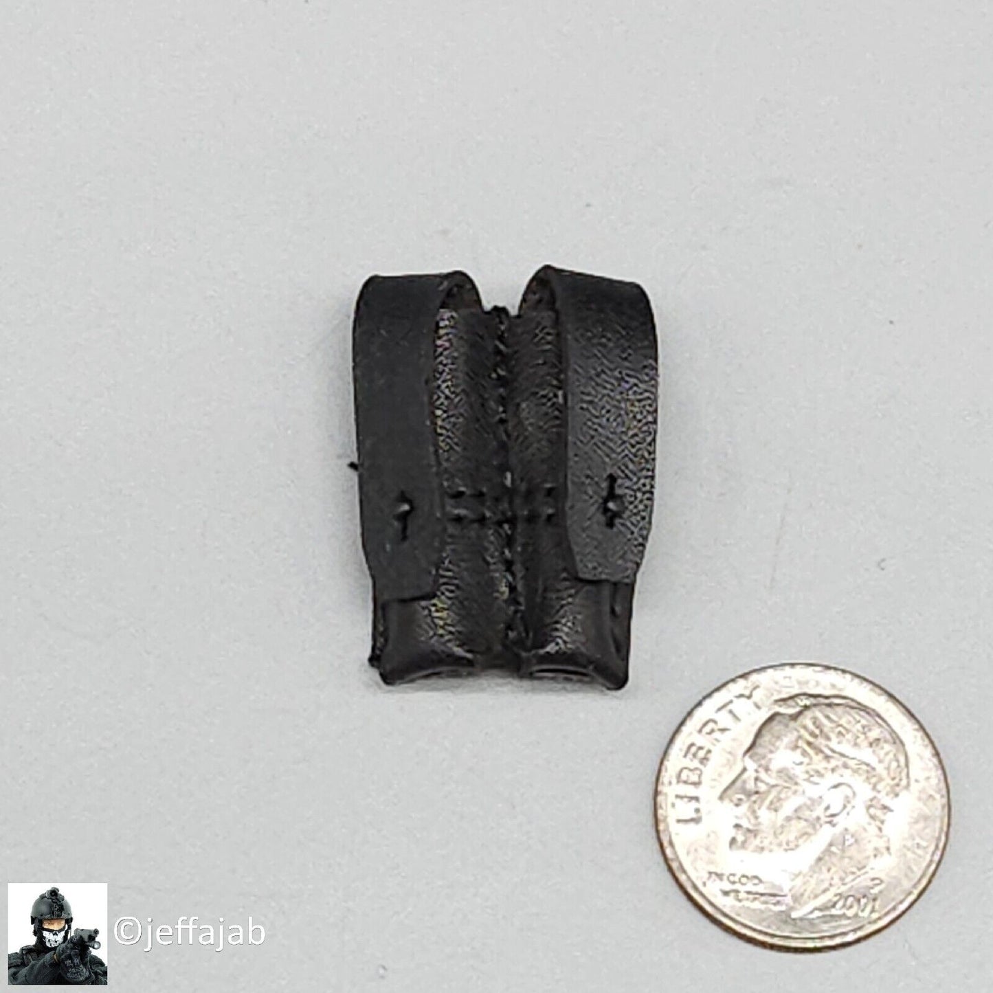 1:6 Flagset Female Red Alert Soviet Tank Lt Galina Black Pistol Mag Pouch