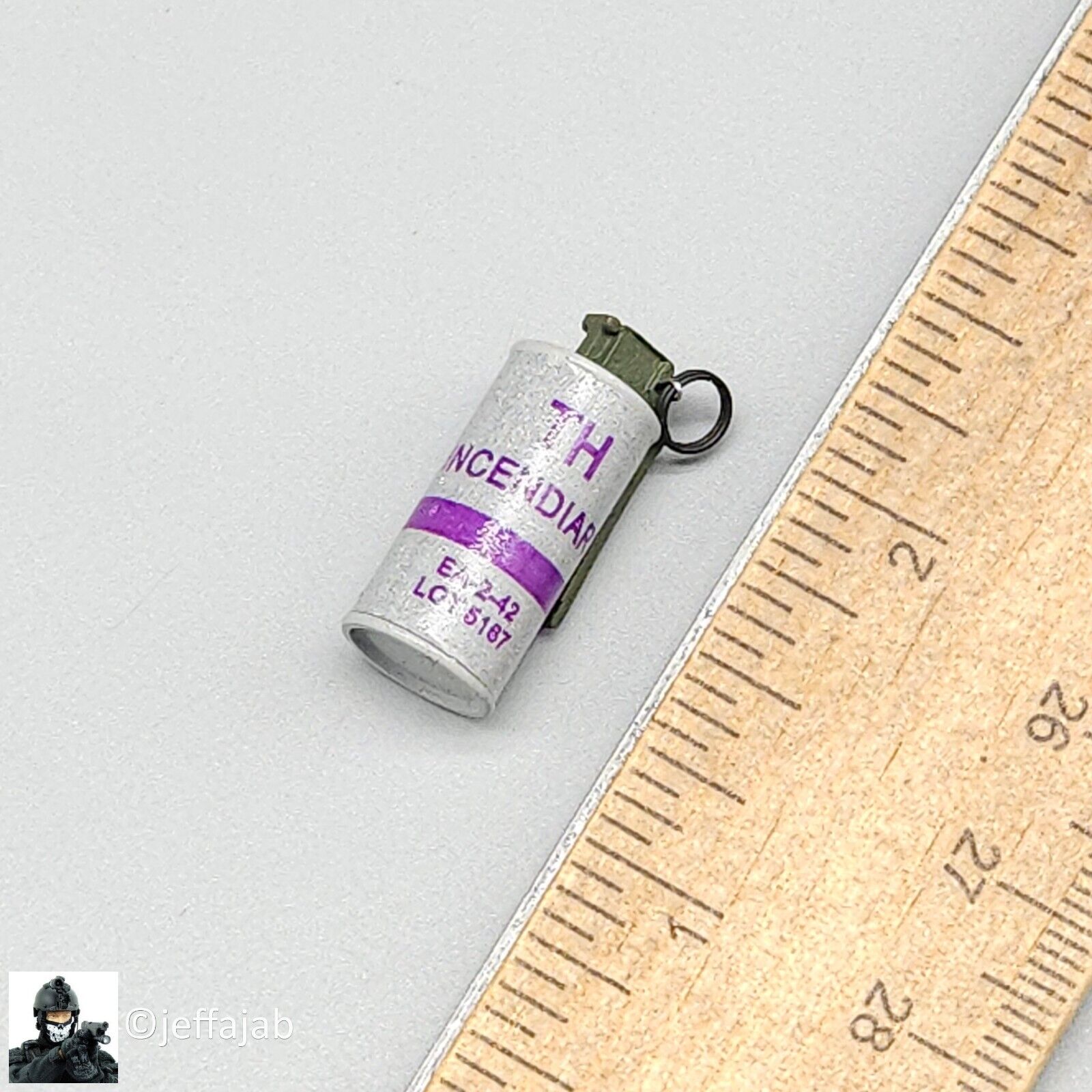 1:6 scale Ujindou WWII First Special Service Force BAR Gunner Grenade #2