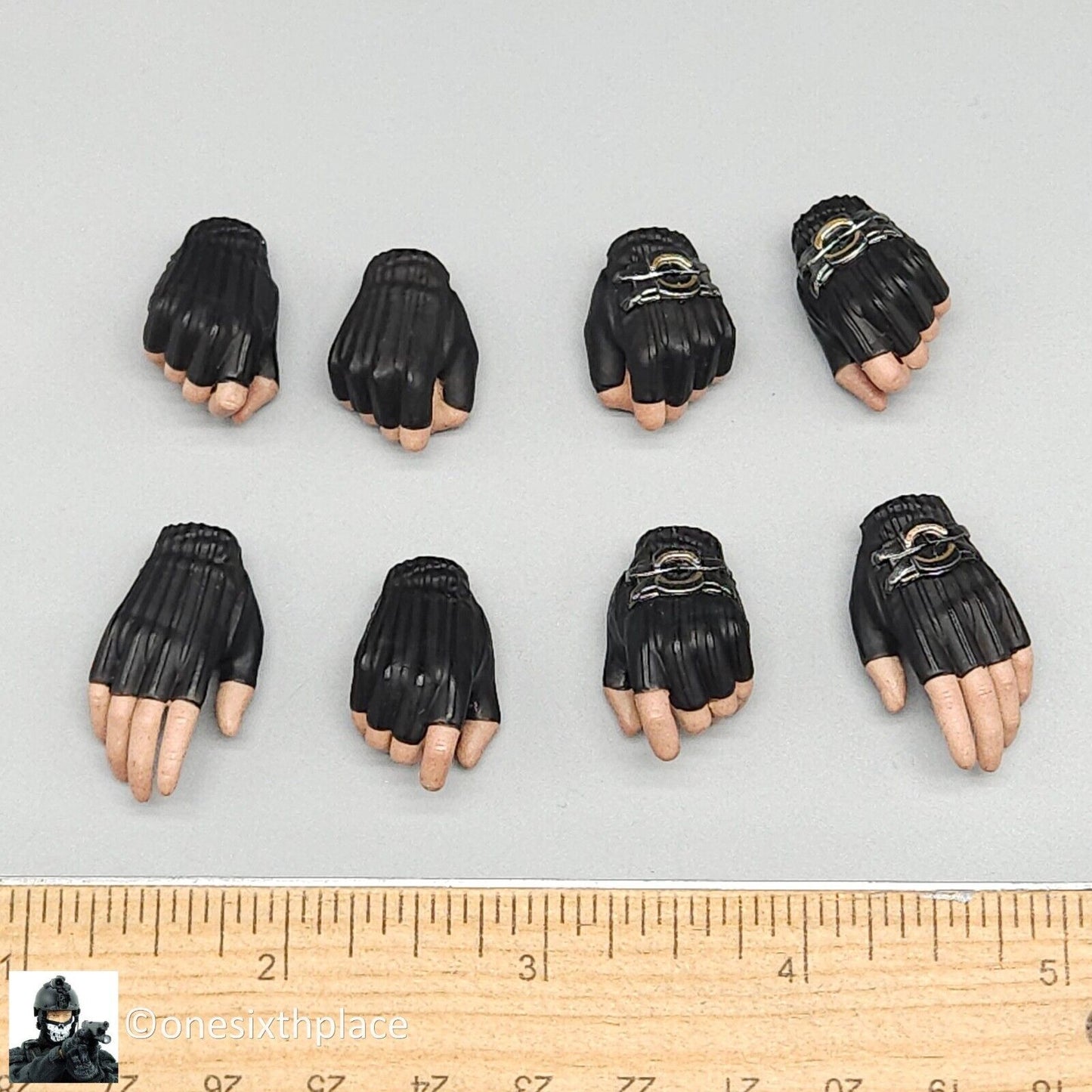 1:6 scale Hot Toys Avengers Endgame Black Widow Female Gloved Hands 12" Figures