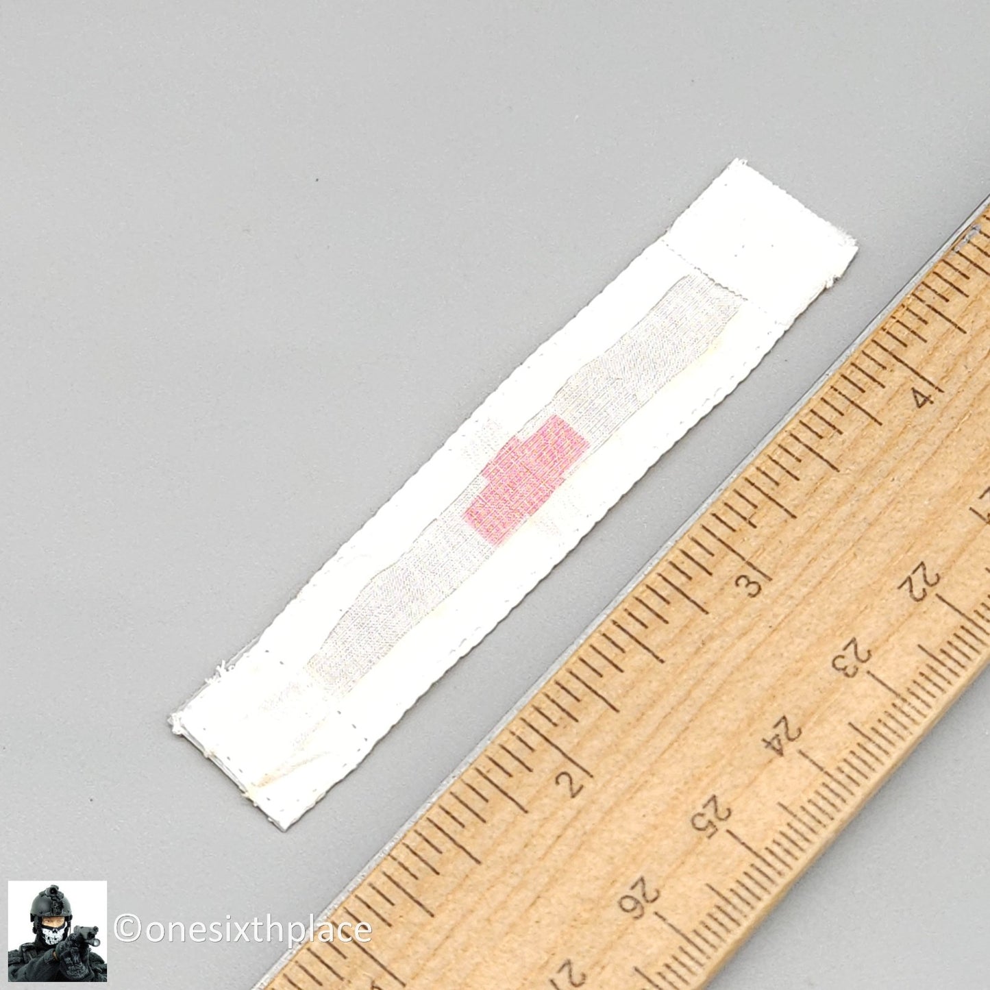 1:6 Scale DiD WWII US 2nd Ranger Battalion Medic Wade Arm Band for 12" Figures