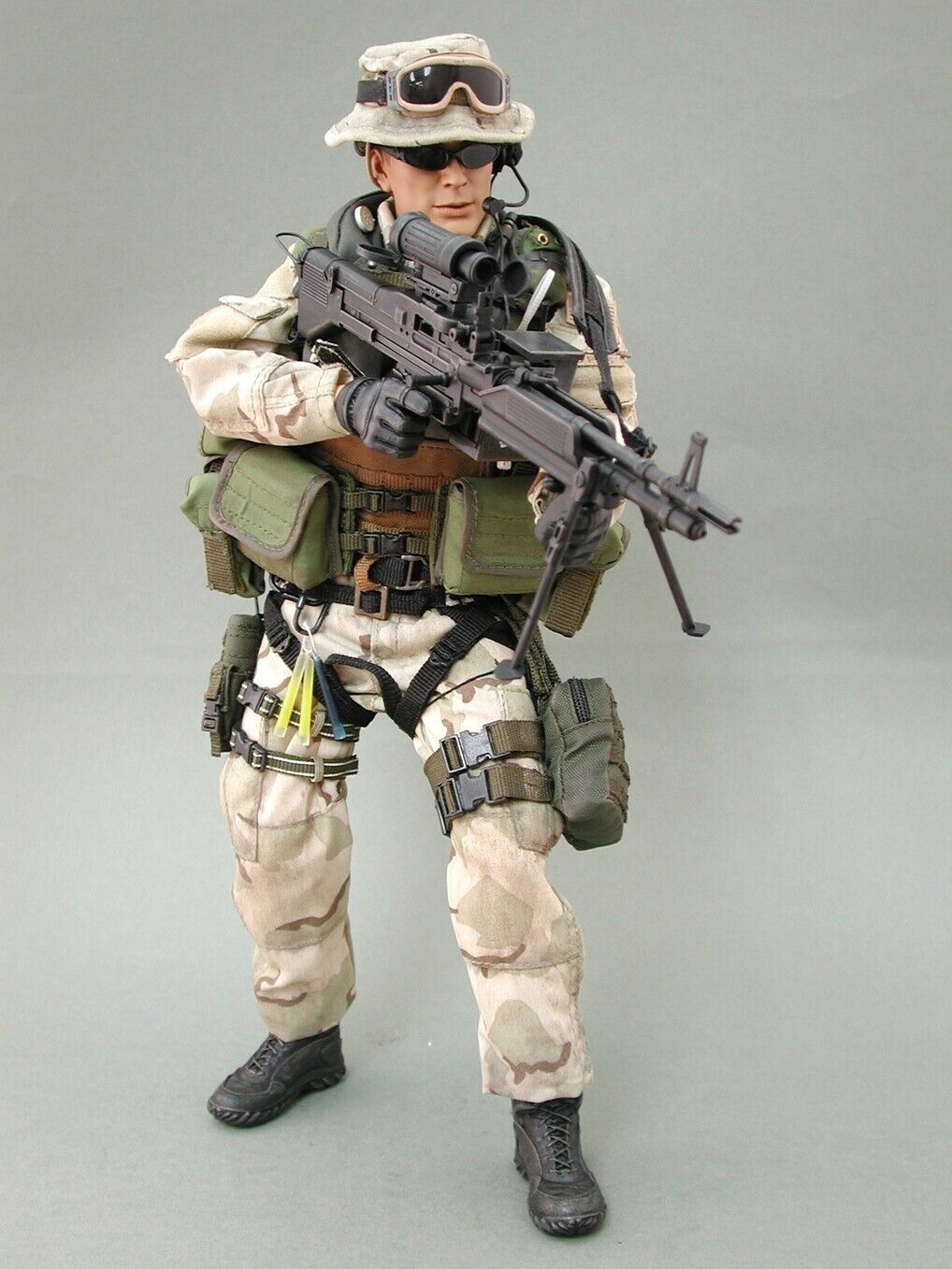 1:6 scale Hot Toys US Navy SEAL Water Edge Operation MK43 Mod0 Gunner 12" Figure