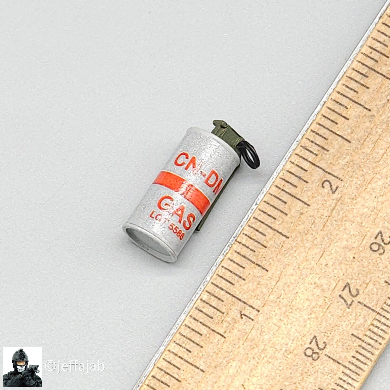 1:6 scale Ujindou WWII First Special Service Force BAR Gunner Grenade #1