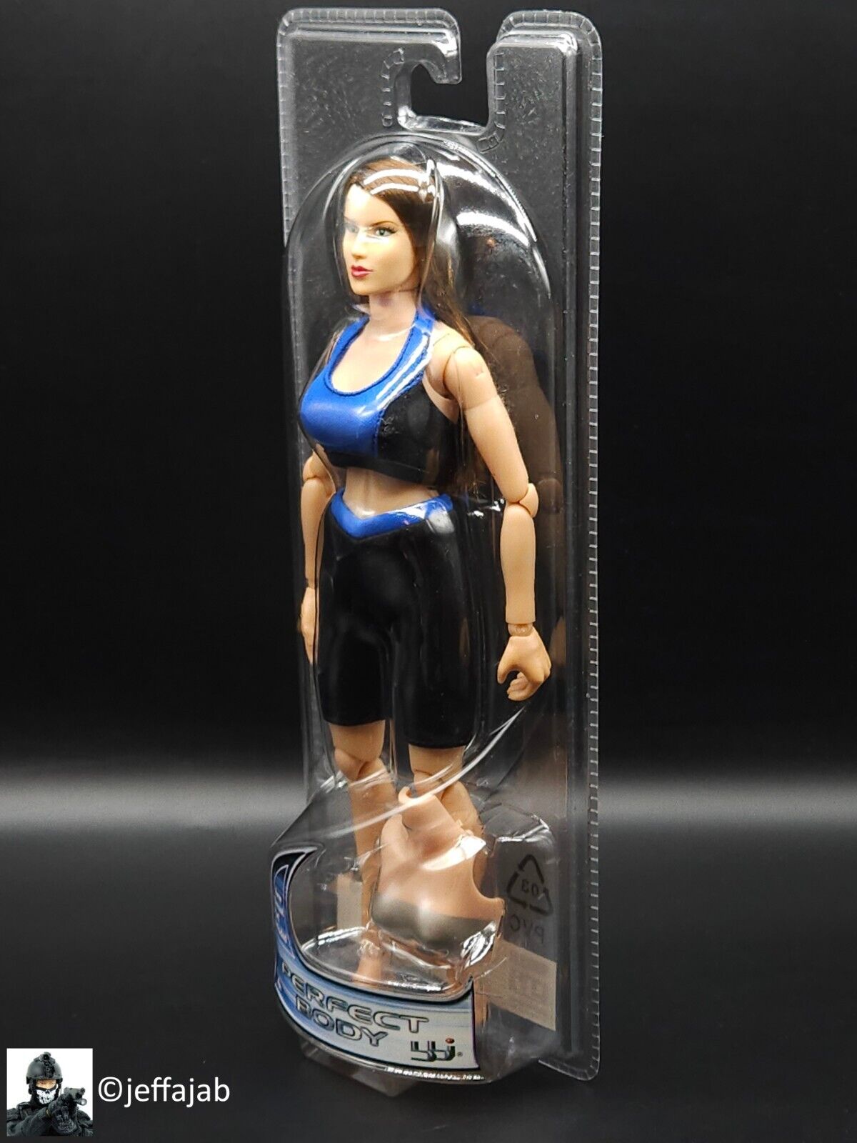 1:6 scale BBI Female Perfect Body w/ Caucasian Brunette Hair 12" Action Figure