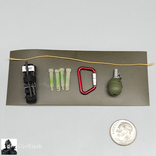 1:6 Easy & Simple Russian FSB Spetsnaz ALPHA Grenade Glowstick Tourniquet Set