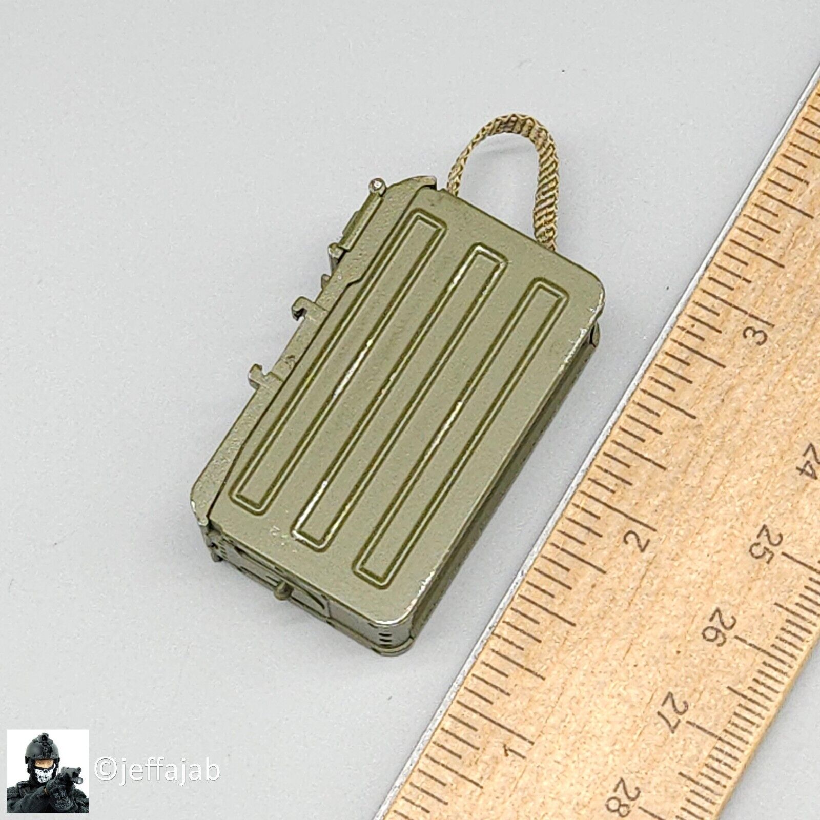 1:6 Easy & Simple Russian Special Operations Forces SSO PKM 200rd Ammo Box (x1)