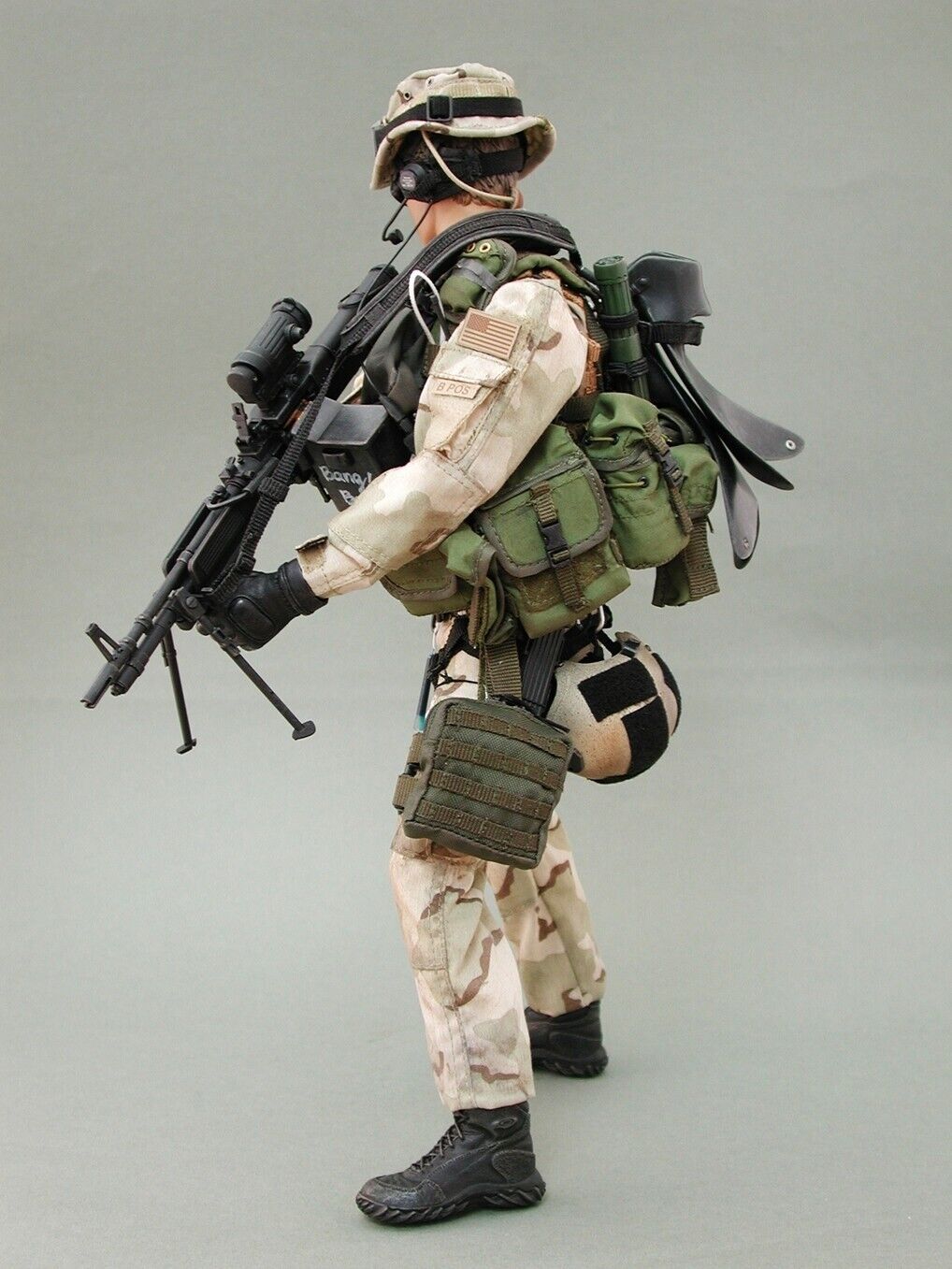 1:6 scale Hot Toys US Navy SEAL Water Edge Operation MK43 Mod0 Gunner 12" Figure