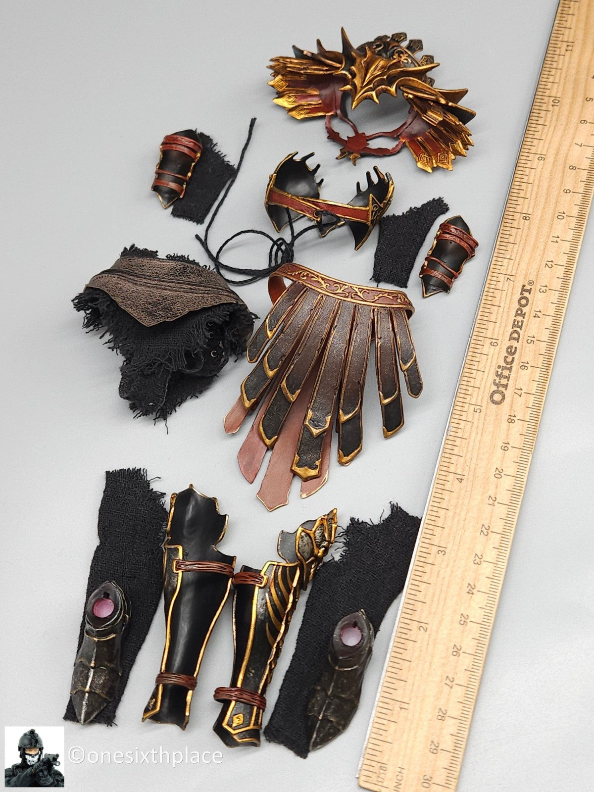 1:6 TBLeague PL2022-202A Hell’s Messenger Golden Female Armor Set for 12" Figure