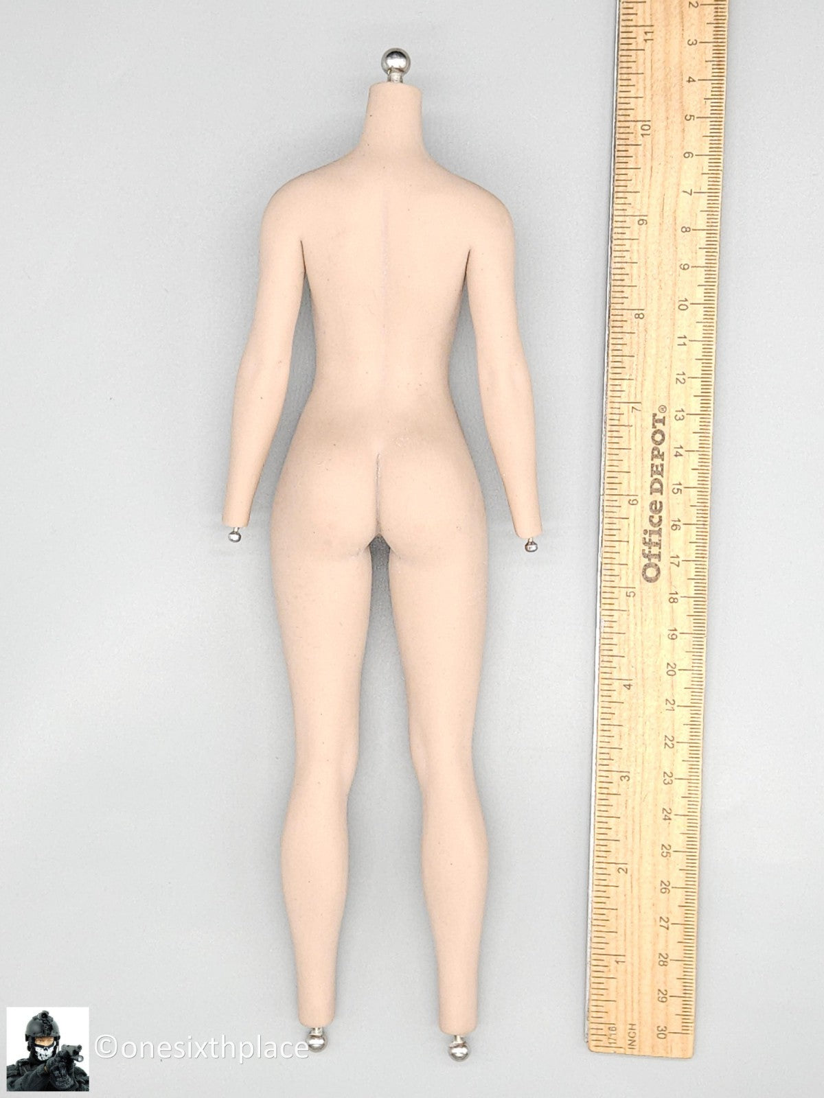 1:6 TBLeague PL2022-202A Hell’s Messenger Golden Female Body (Suntan) 12" Figure