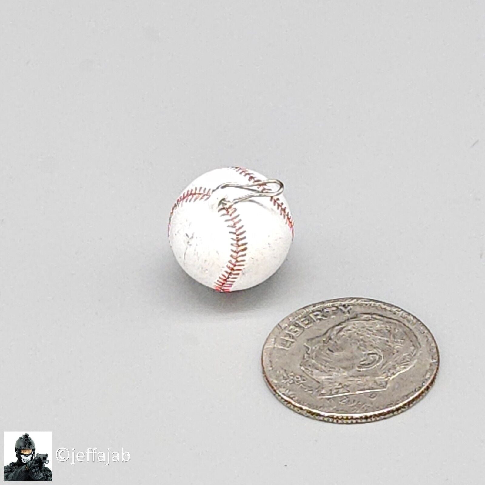 1:6 Soldier Story The Division 2 Agent Caleb Dunne Baseball Keyring