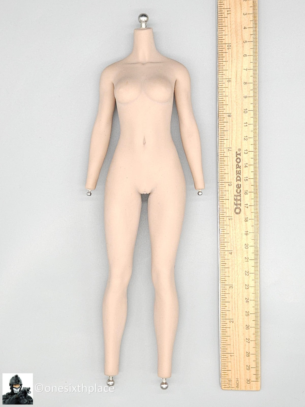 1:6 TBLeague PL2022-202A Hell’s Messenger Golden Female Body (Suntan) 12" Figure