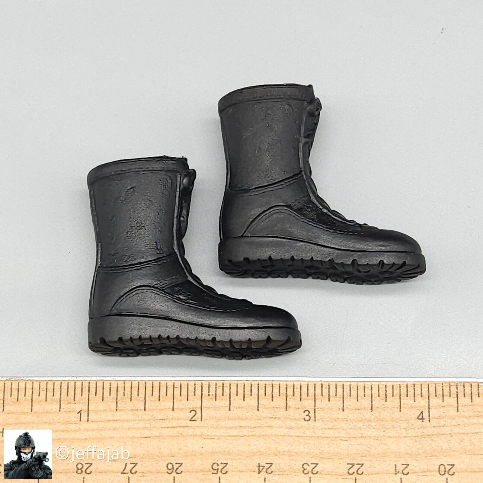 1:6 scale Ultimate Soldier Basic Black Combat Boots (Foot Type) for 12" Figures