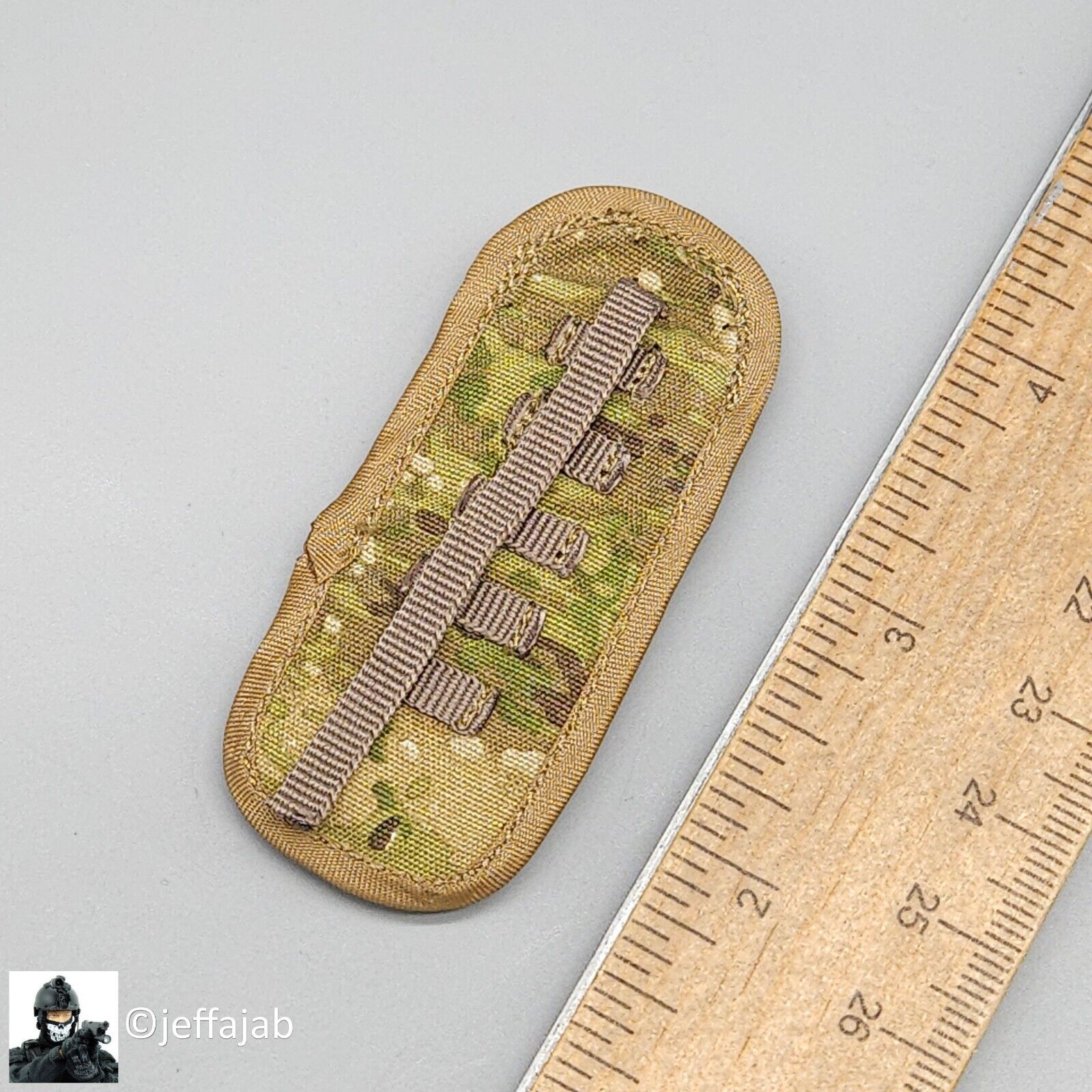 1:6 scale Soldier Story Crye Multicam Camo Hydration Pouch for 12" Figures