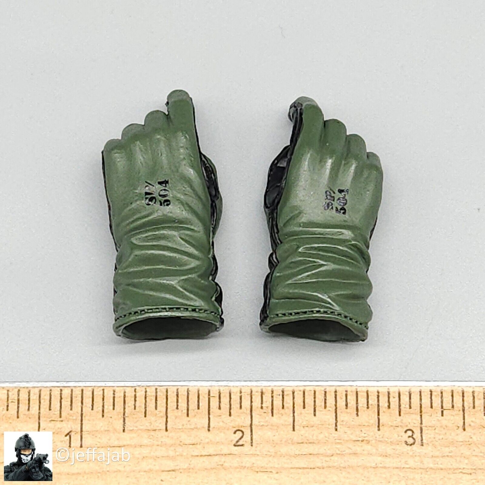 1:6 BBI Navy SEAL HALO Jumper Green Nomex Gloved Hands for 12" Figures
