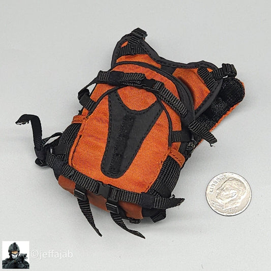 1:6 Soldier Story The Division 2 Agent Caleb Dunne Orange Backpack