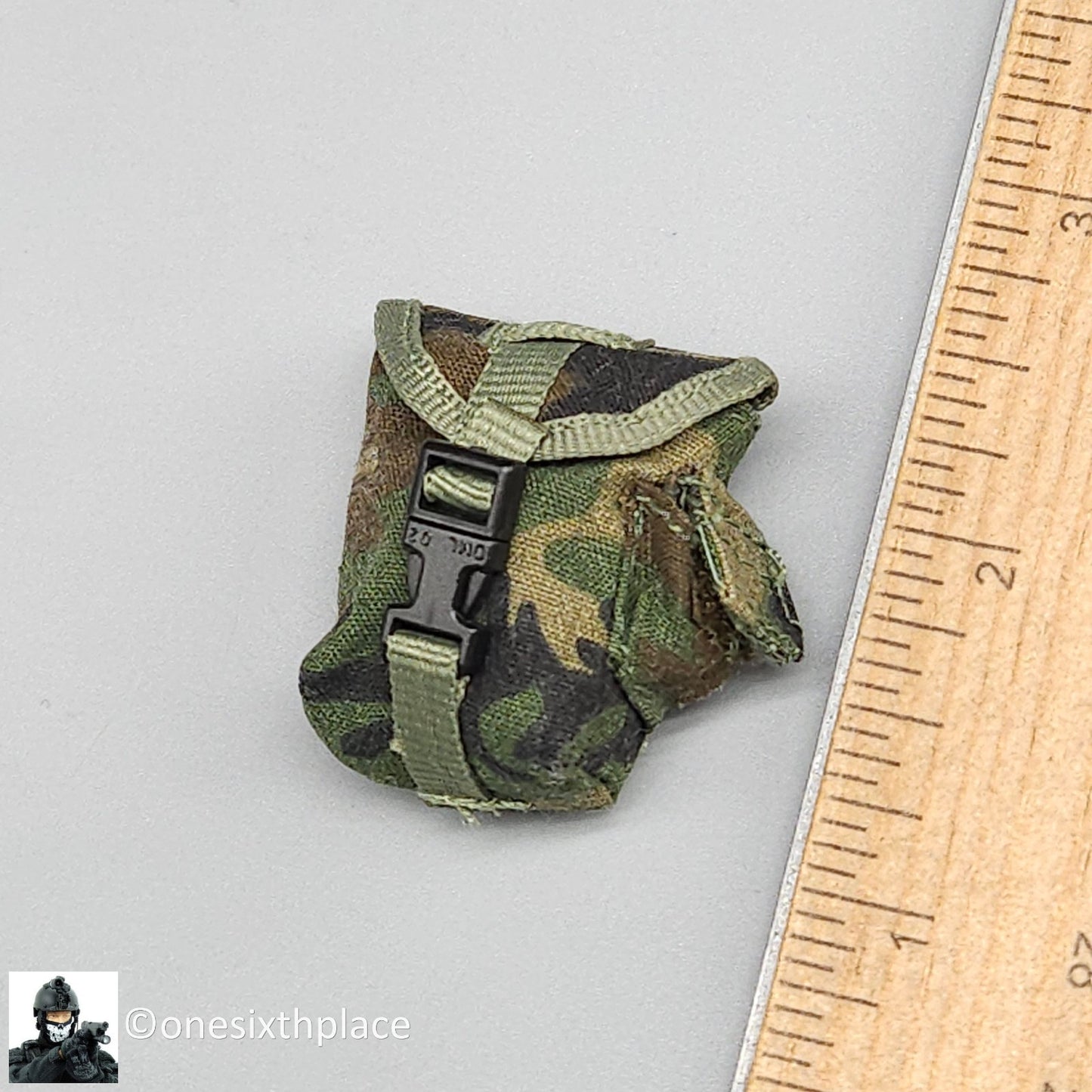 1:6 scale Dragon Modern Woodland Camo Utility Ammo Pouch for 12" Figures