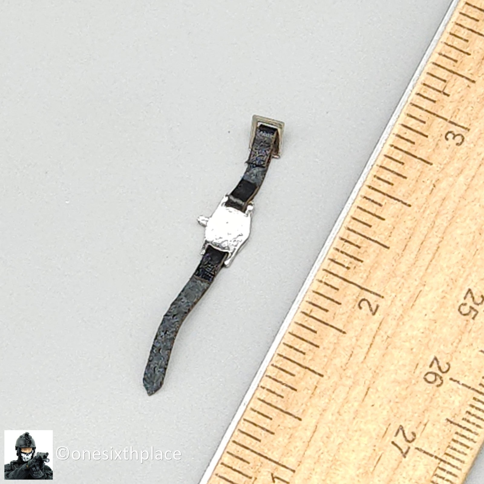 1:6 scale DiD WWII US 2nd Ranger Battalion Medic Wade Wrist Watch for 12" Figure