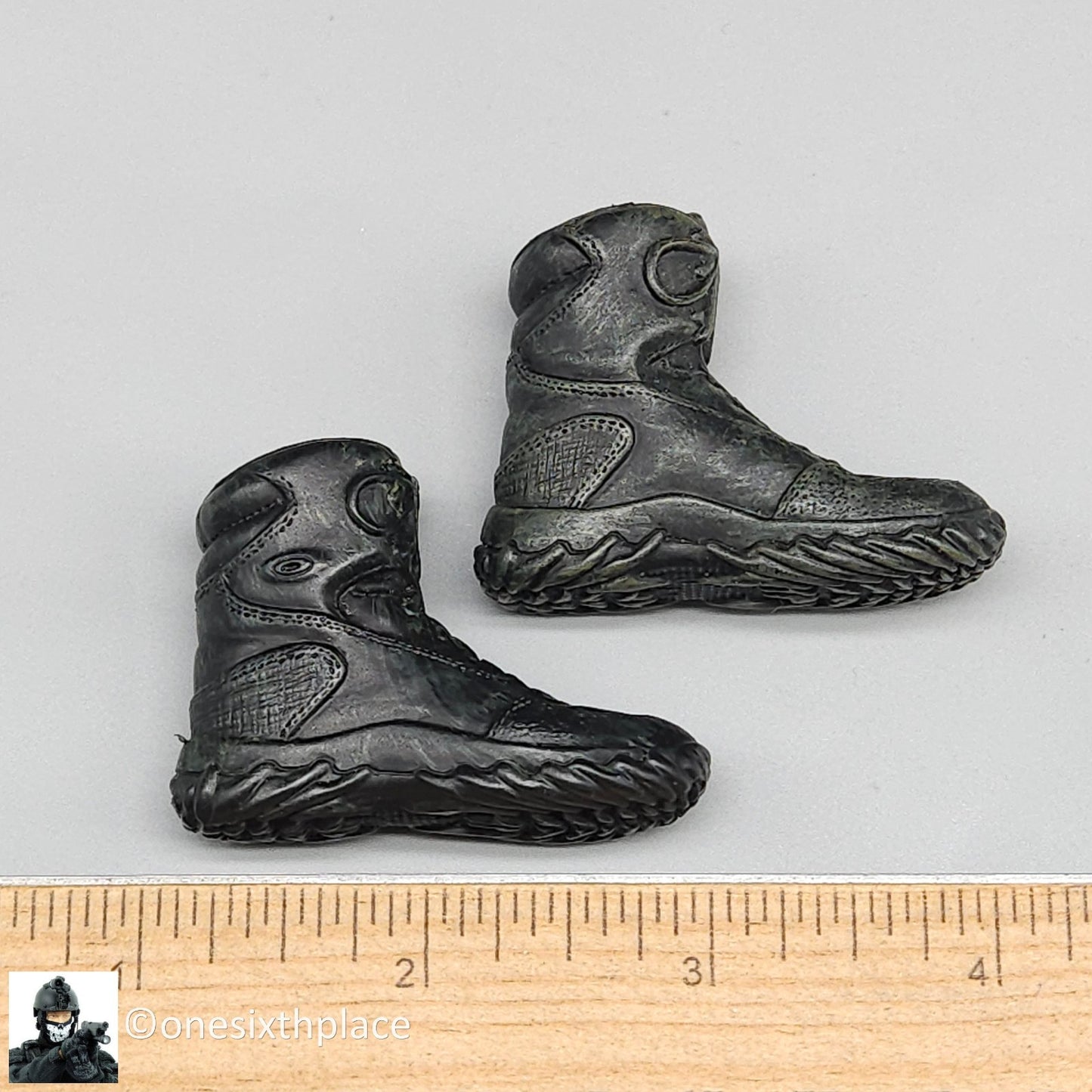 1:6 scale ExperToys Ranger Molded Black Oakley Boots (Foot Type) for 12" Figures