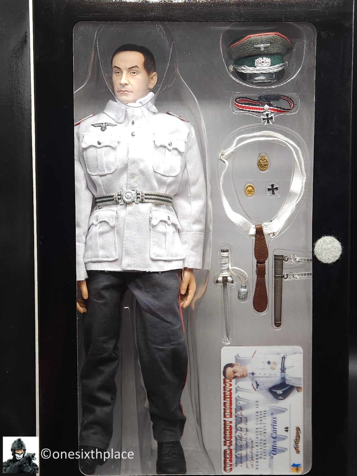 1:6 Dragon Cyber-Hobby WWII German Commander Oberleutnant Otto Carius 12" Figure