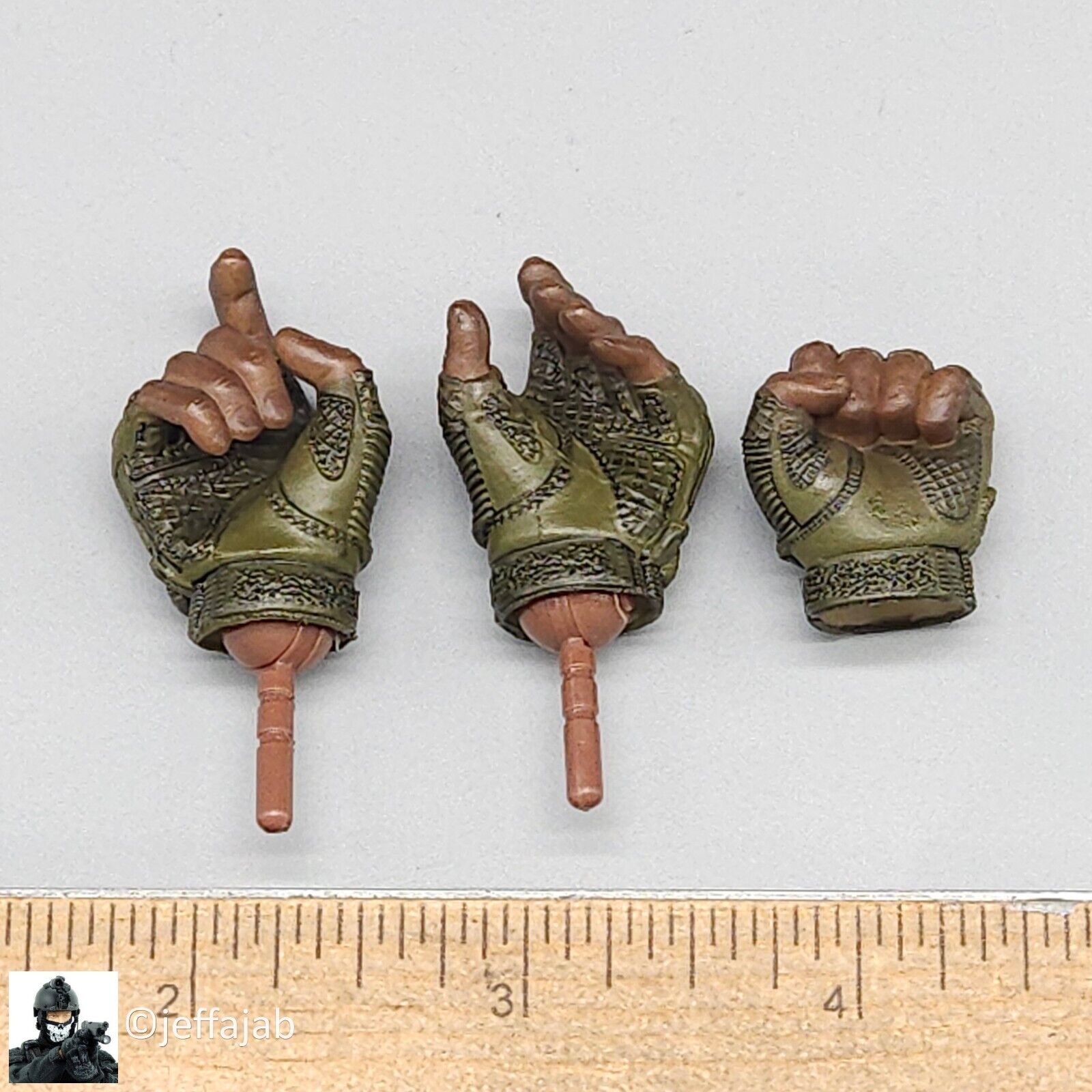 1:6 Soldier Story The Division 2 Agent Caleb Dunne Mens AA Green Gloved Hands