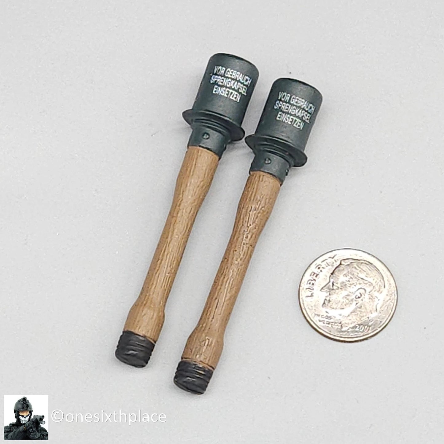1:6 scale Dragon WWII German M24 Stick Grenades x2 (Plastic) for 12" Figures