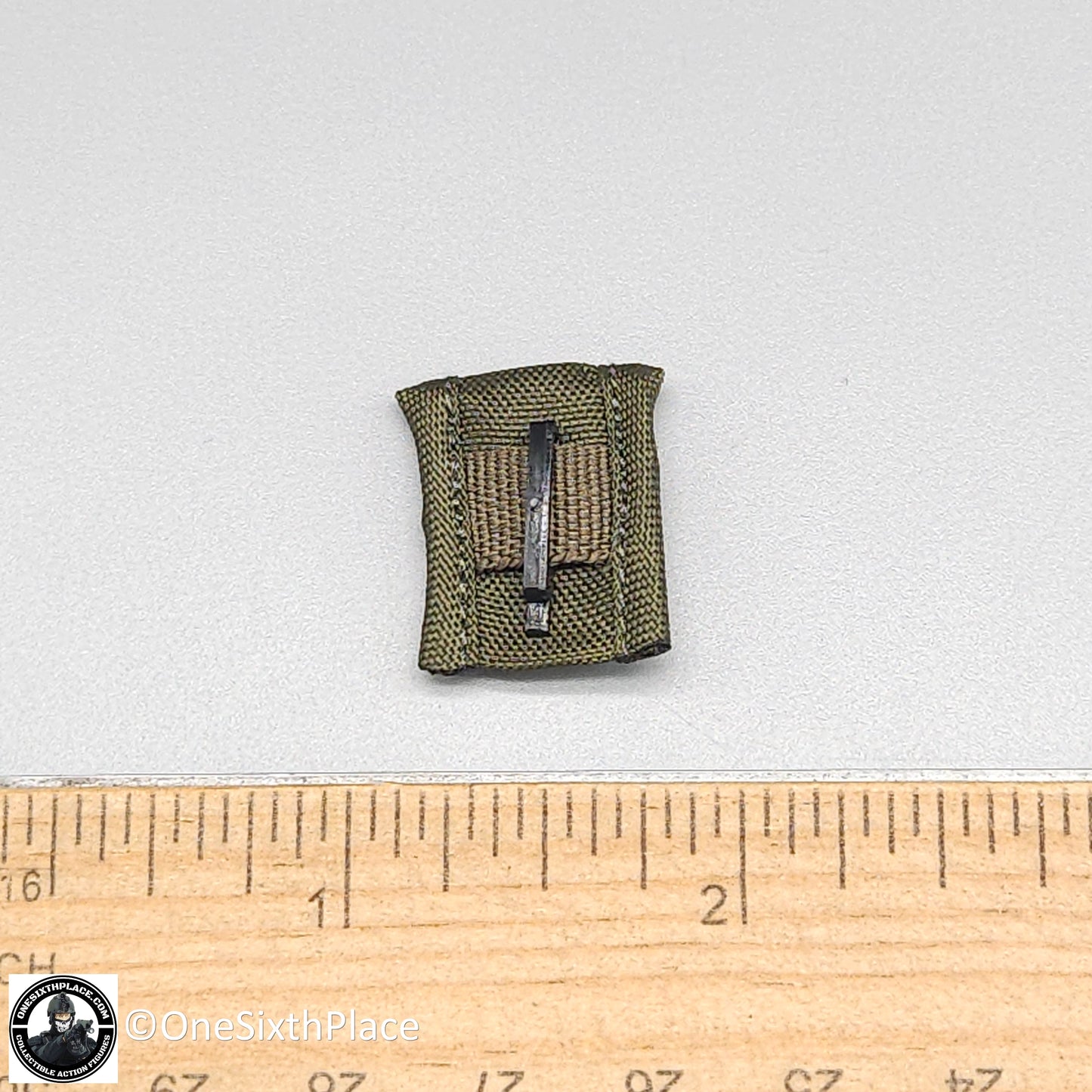 1:6 scale Toy Soldier LC2 Compass Pouch for 12" Figures