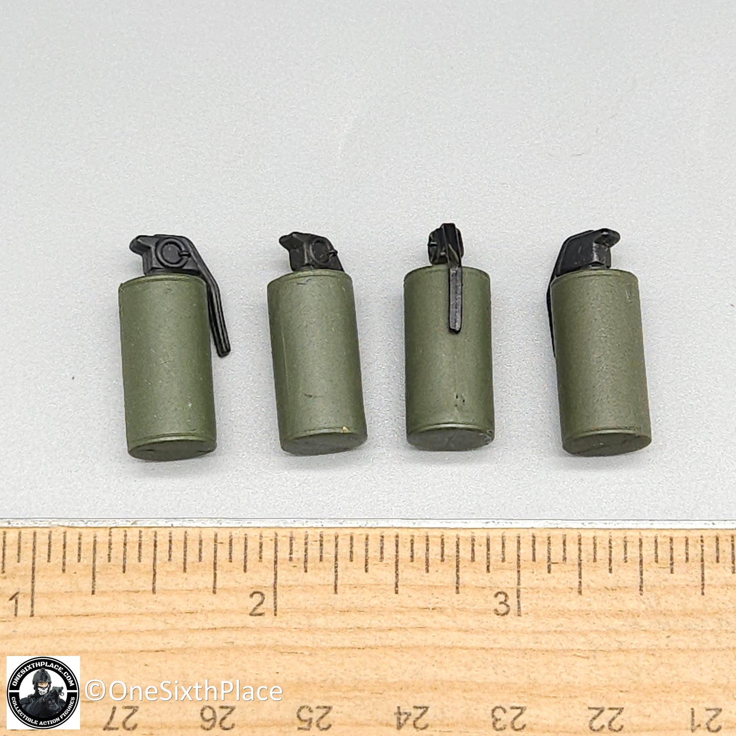 1:6 scale Ultimate Soldier Vietnam Smoke Grenades x 4 (Plastic) for 12" Figures