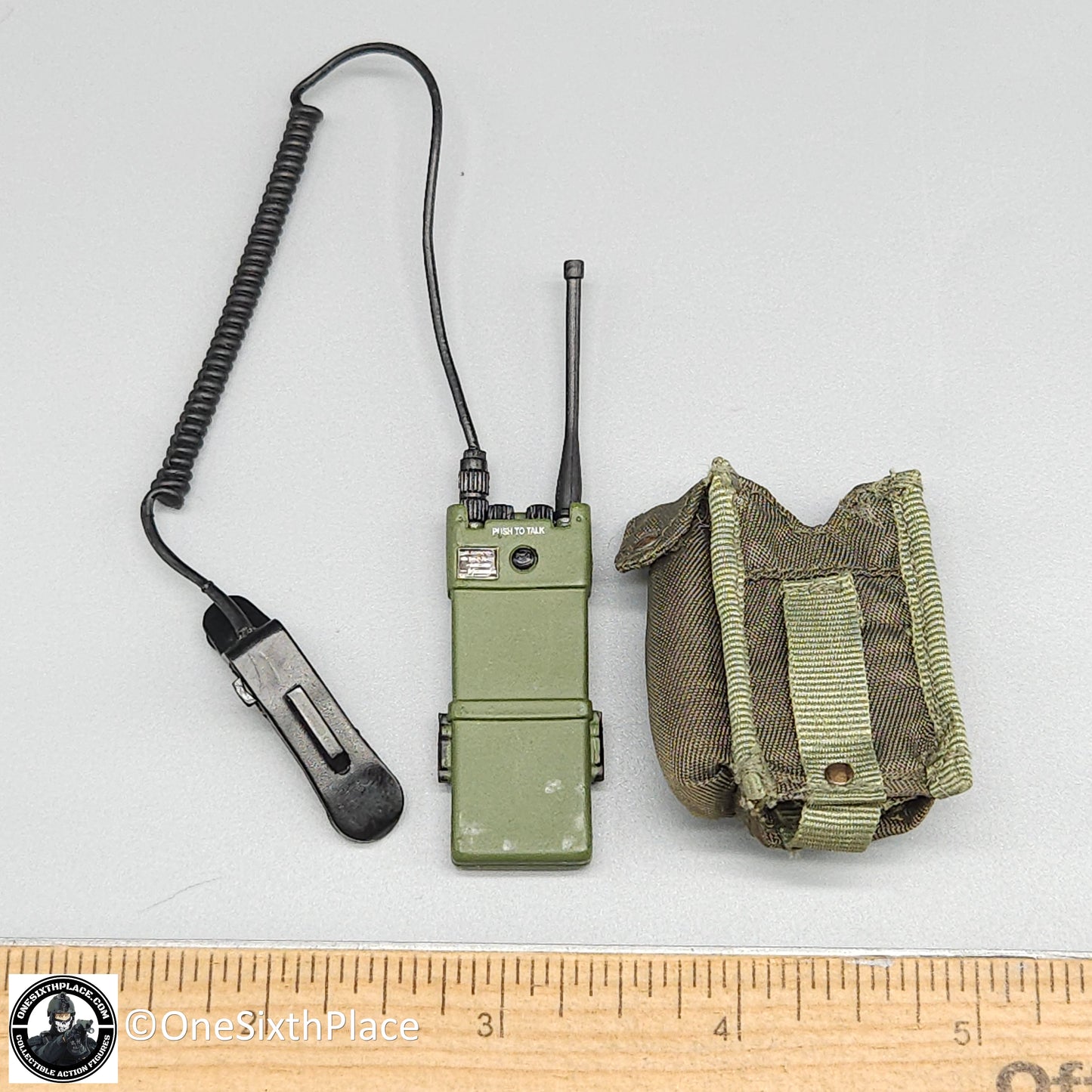 1:6 scale Dragon AN/PRC-126 Radio w/ Pouch and Phone Mic for 12" Figures