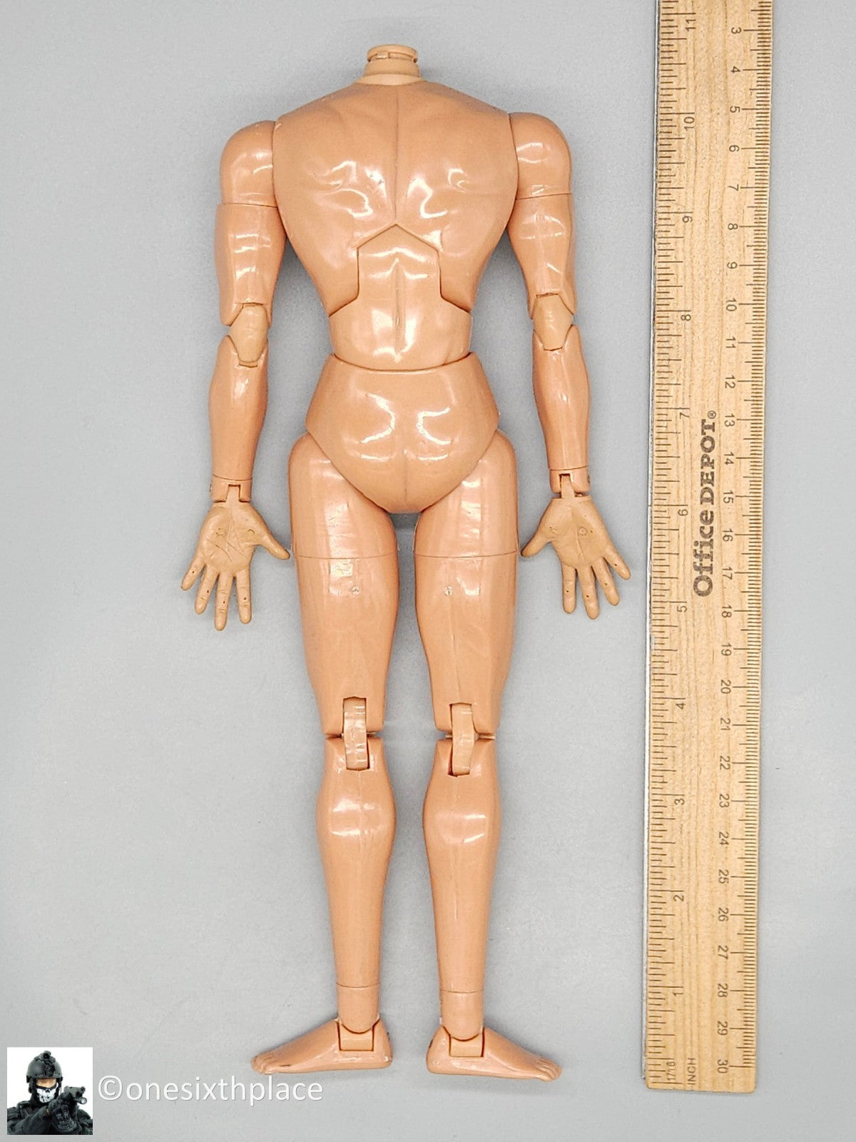 1:6 scale Triad Toys Theodore Limited Edition Omega Male Body w/ Bendy Hands