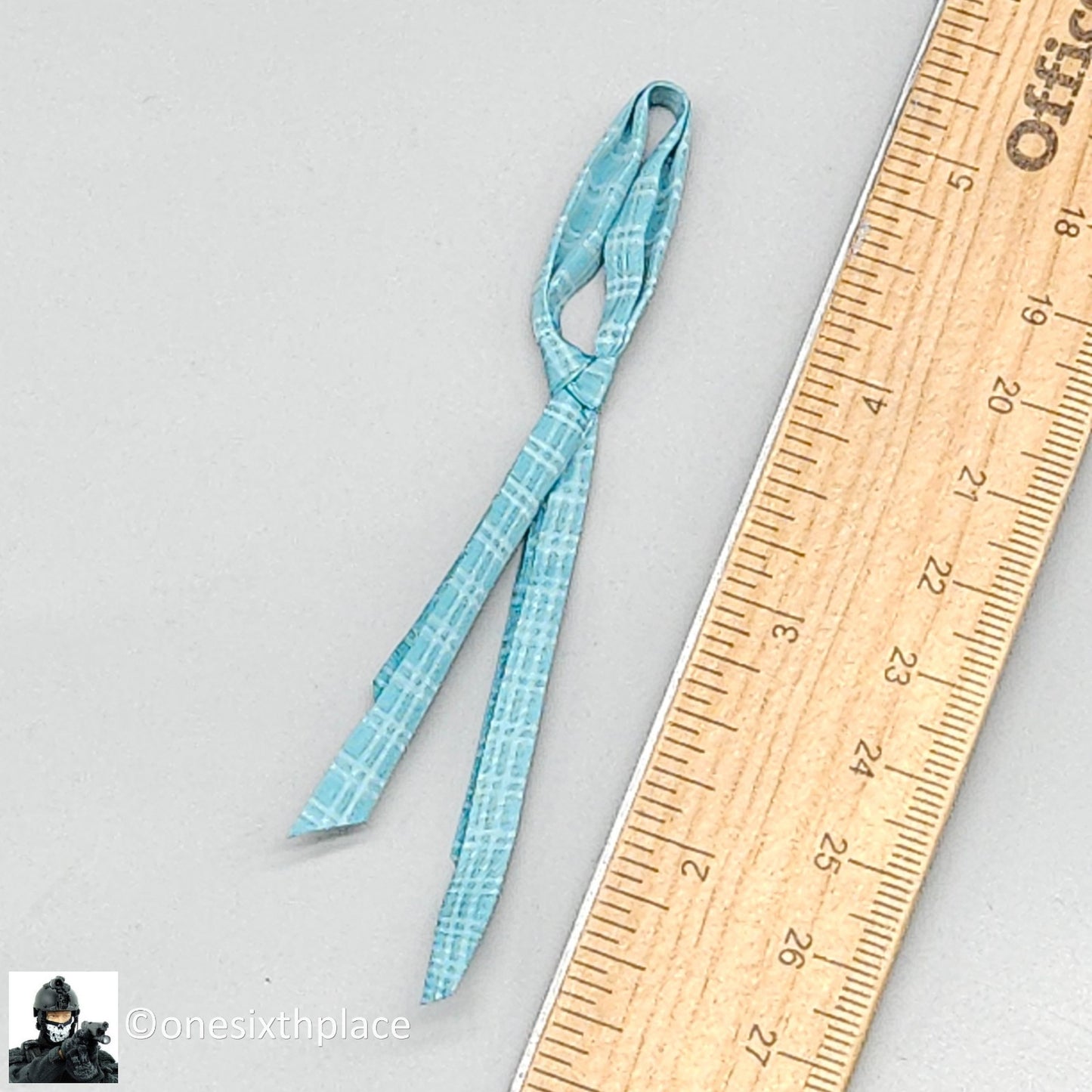 1:6 scale Very Cool Shadi Wilderness Female Cowboy Blue Plaid Scarf 12" Figures