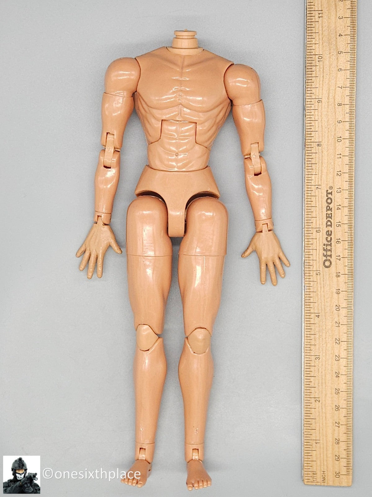 1:6 scale Triad Toys Theodore Limited Edition Omega Male Body w/ Bendy Hands