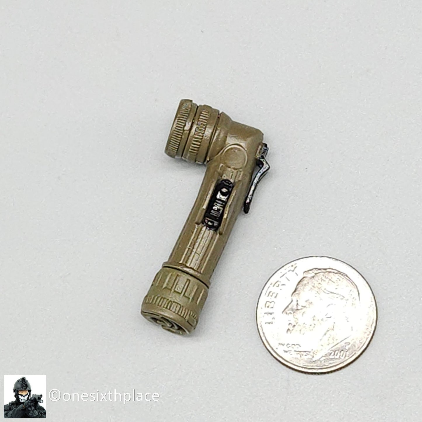 1:6 Dragon Fighter Pilot Gil Survival Flashlight for 12" Figures