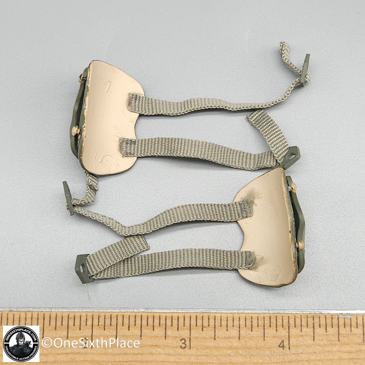 1:6 Hot Toys US Army Special Forces Sniper ACU Knee Pads for 12" Figures