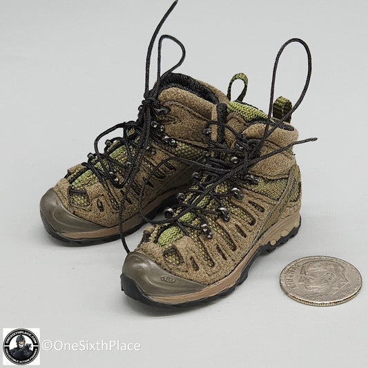 1:6 scale General's Armoury Bravo 7-1 Kill or Capture Salomon GTX Boots for Pegs