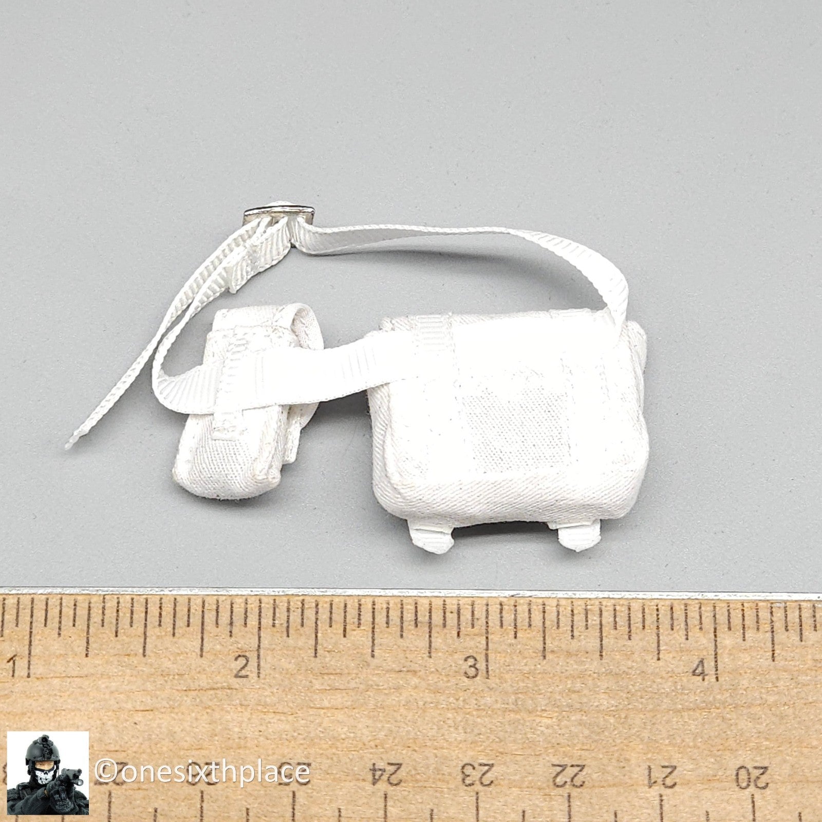 1:6 Flirty Girl Evolution Female White Belt w/ Pouches for 12" Figures