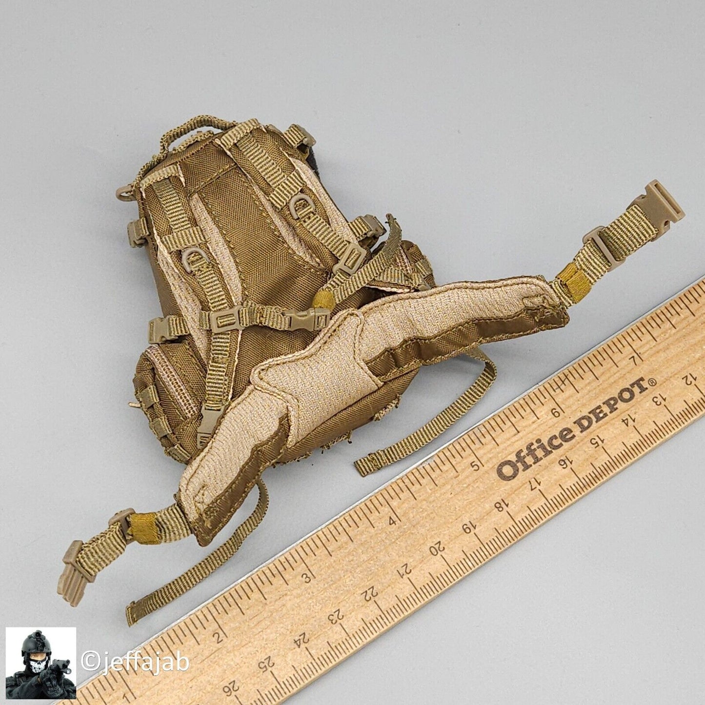 1:6 Easy & Simple French Special Operations Command Assault Backpack