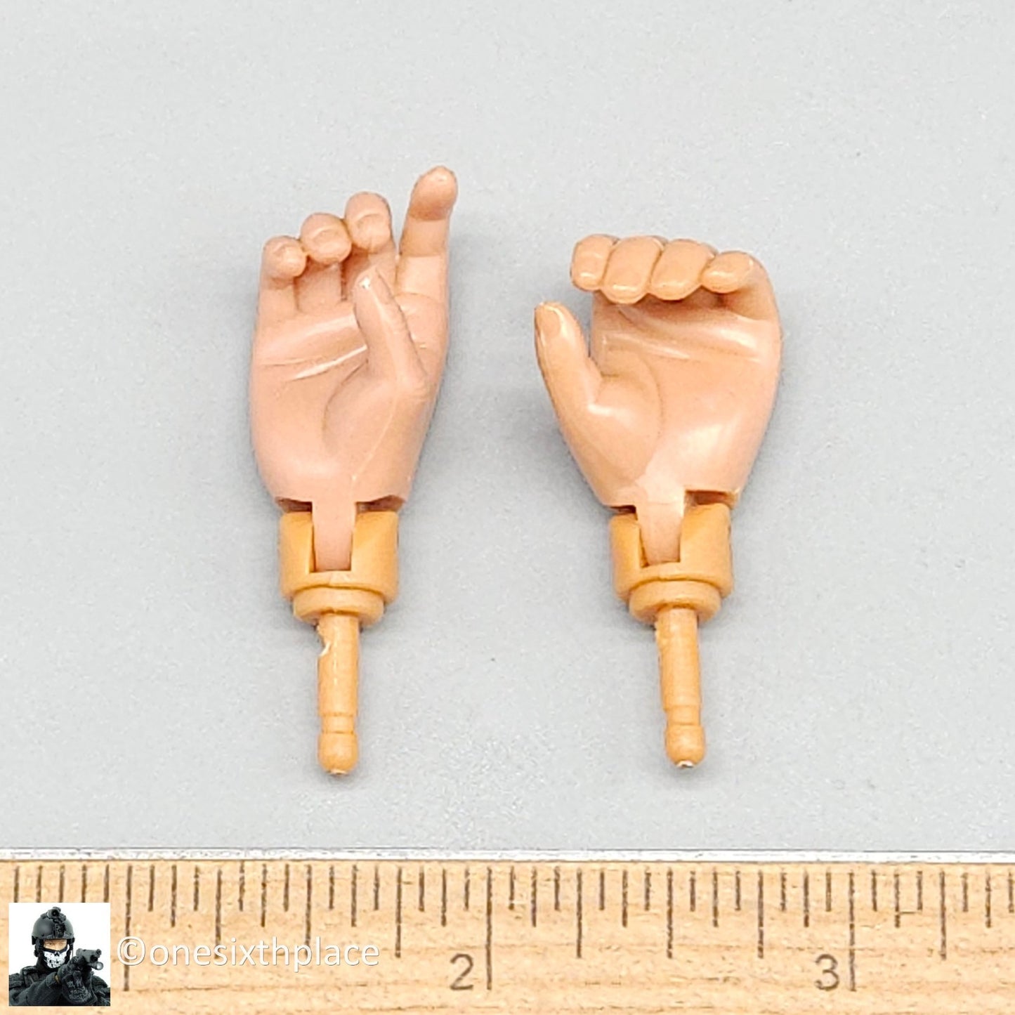 1:6 scale Dragon Pistol Grip Male Nude Hands for 12" Figures